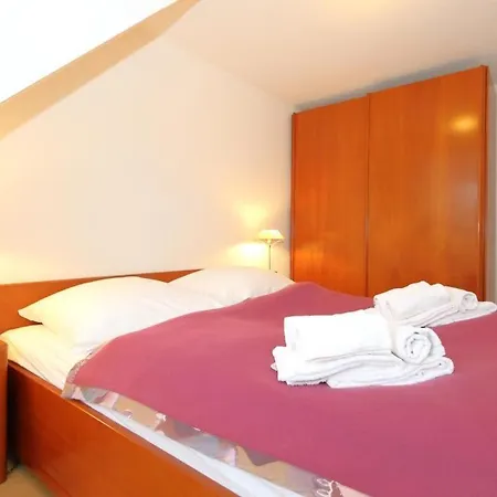 Krause Apartment